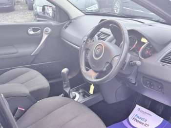 Used Renault Megane 2009 for sale - 74209182: Photo