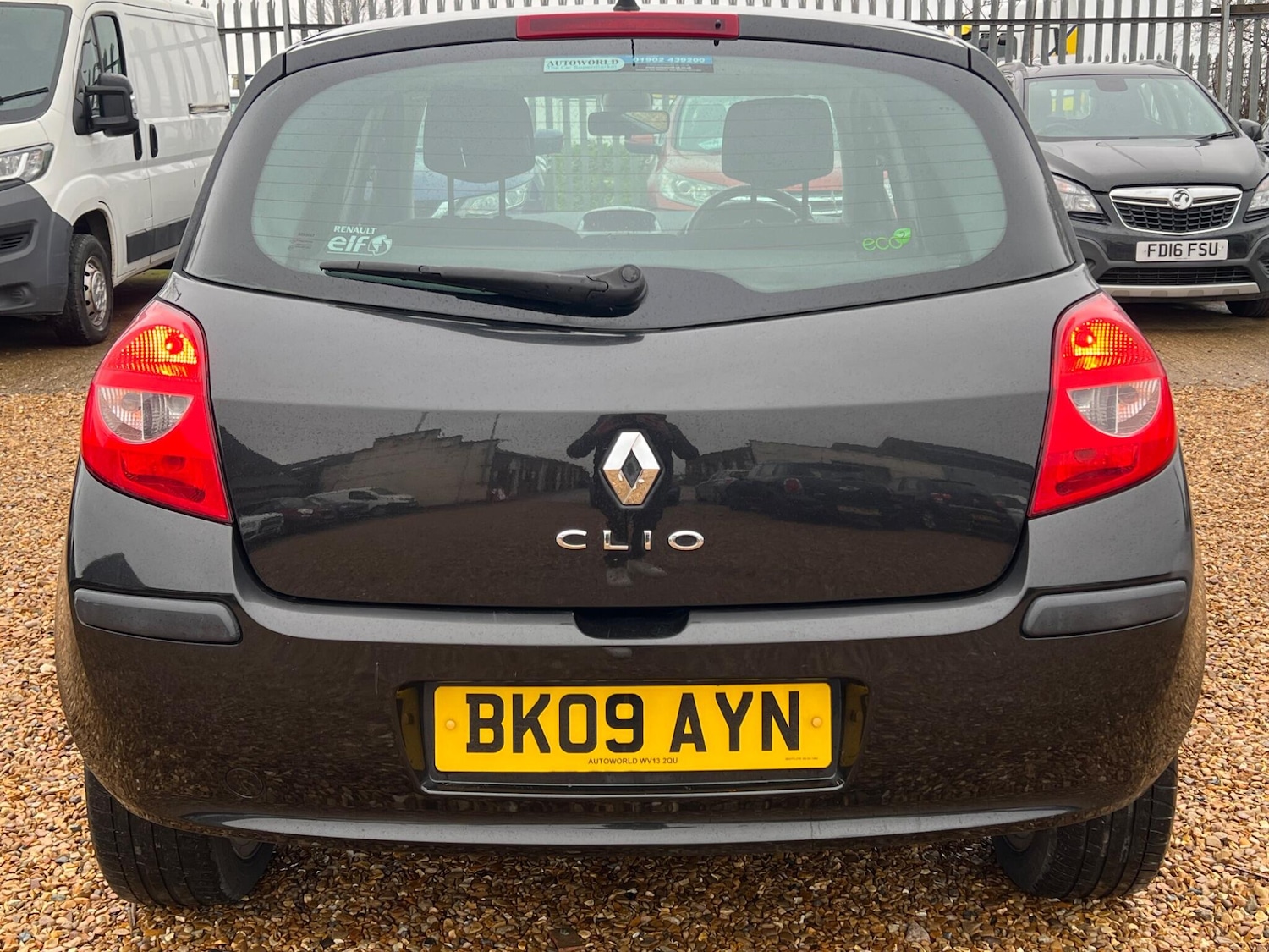 Used Renault Clio 2009 for sale - 77155390: Photo 16