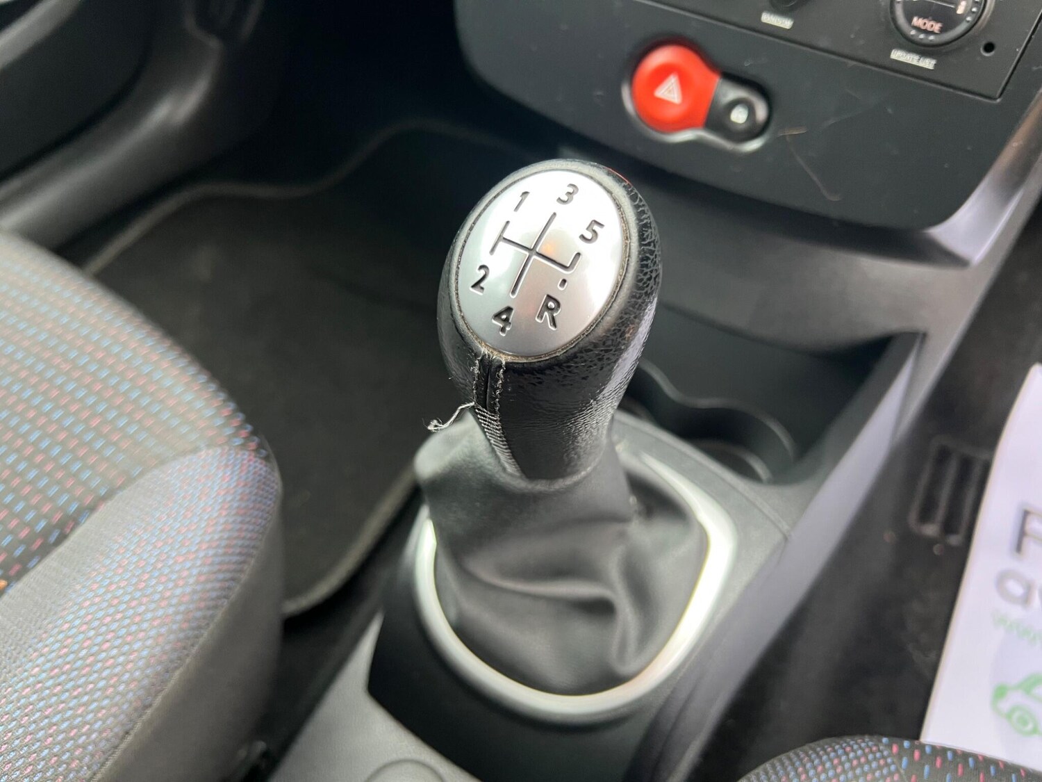 Used Renault Clio 2009 for sale - 77155390: Photo 40