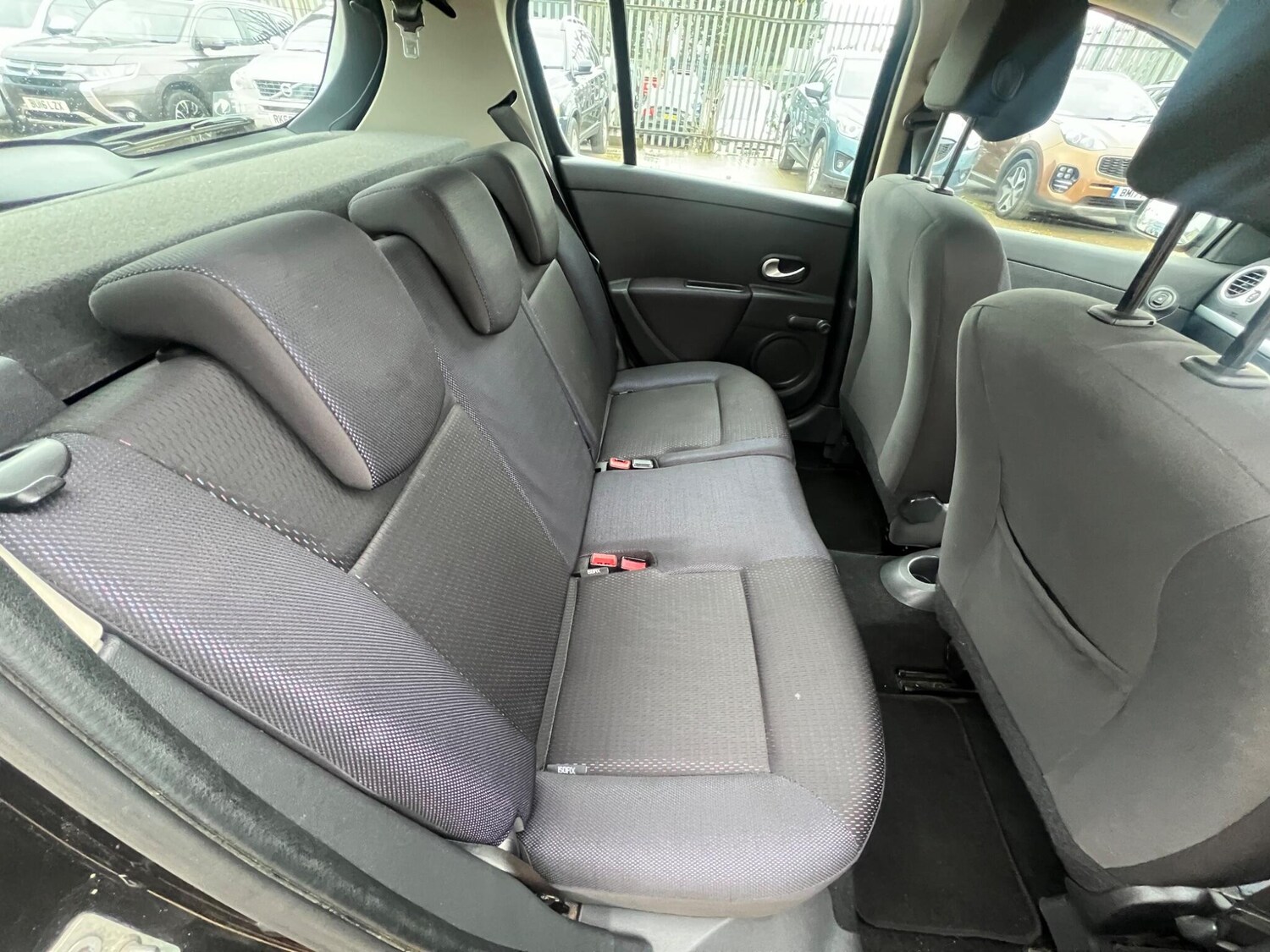 Used Renault Clio 2009 for sale - 77155390: Photo 46