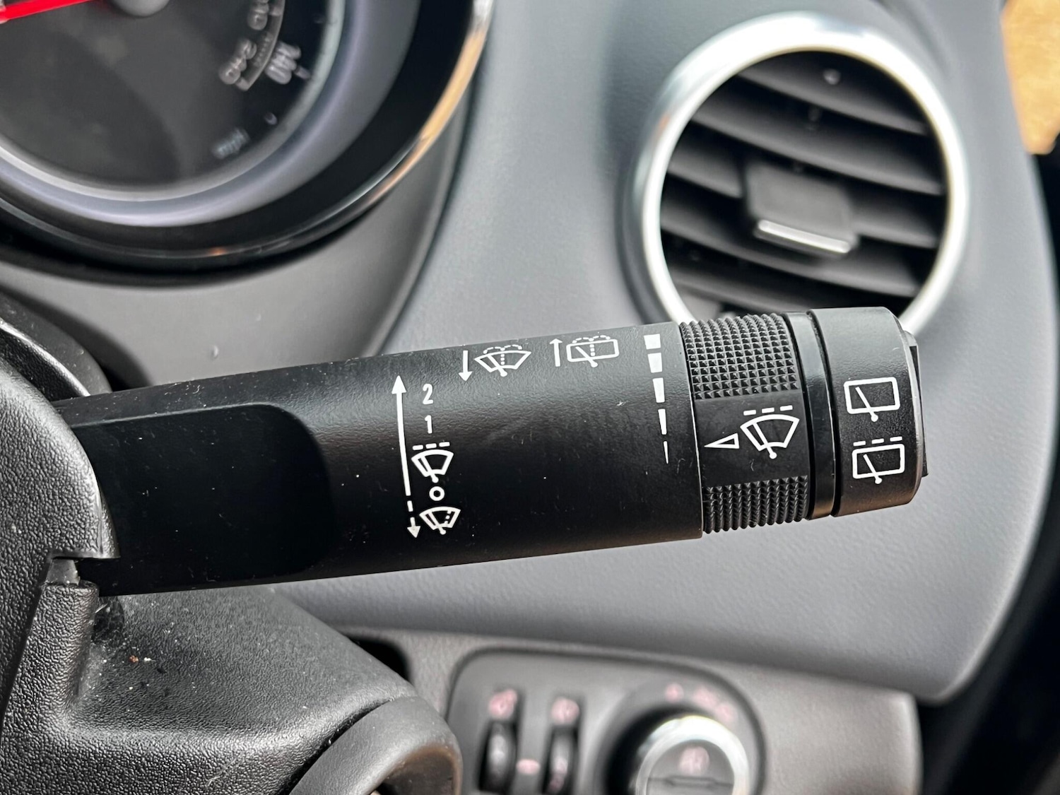 Used Vauxhall Meriva 2011 for sale - 76975839: Photo 29