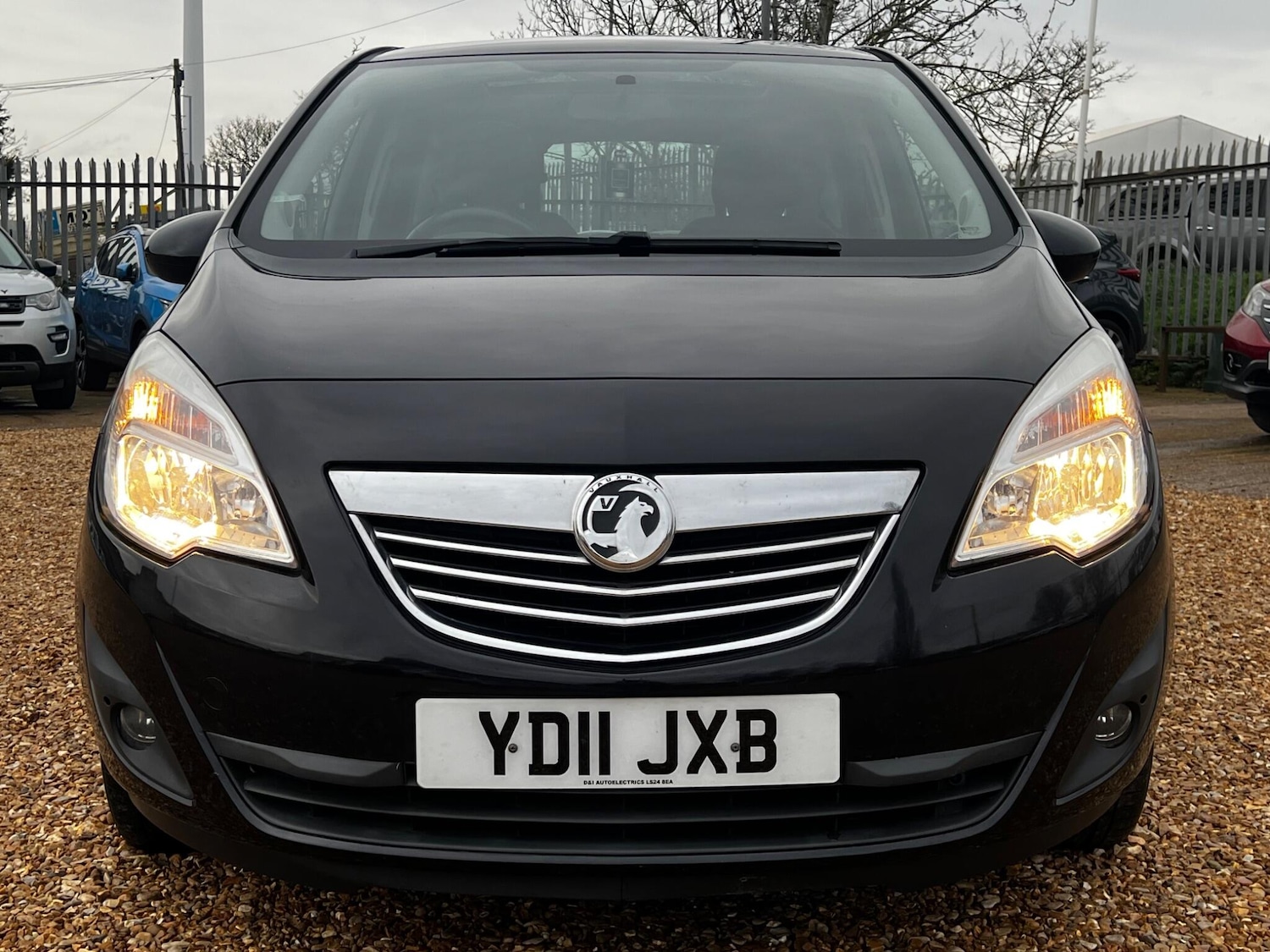 Used Vauxhall Meriva 2011 for sale - 76975839: Photo 4