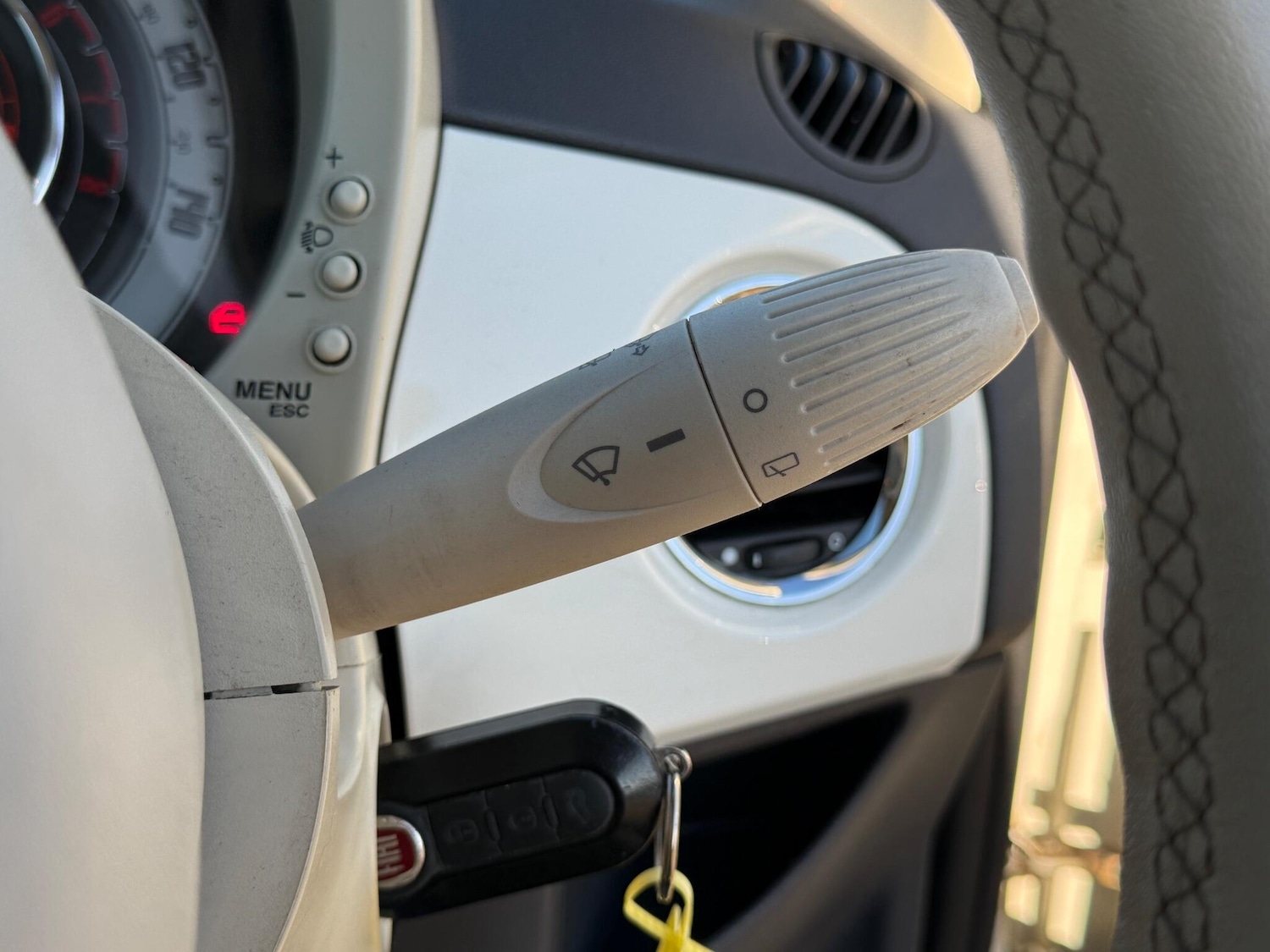 Used Fiat 500 2012 for sale - 76657536: Photo 23