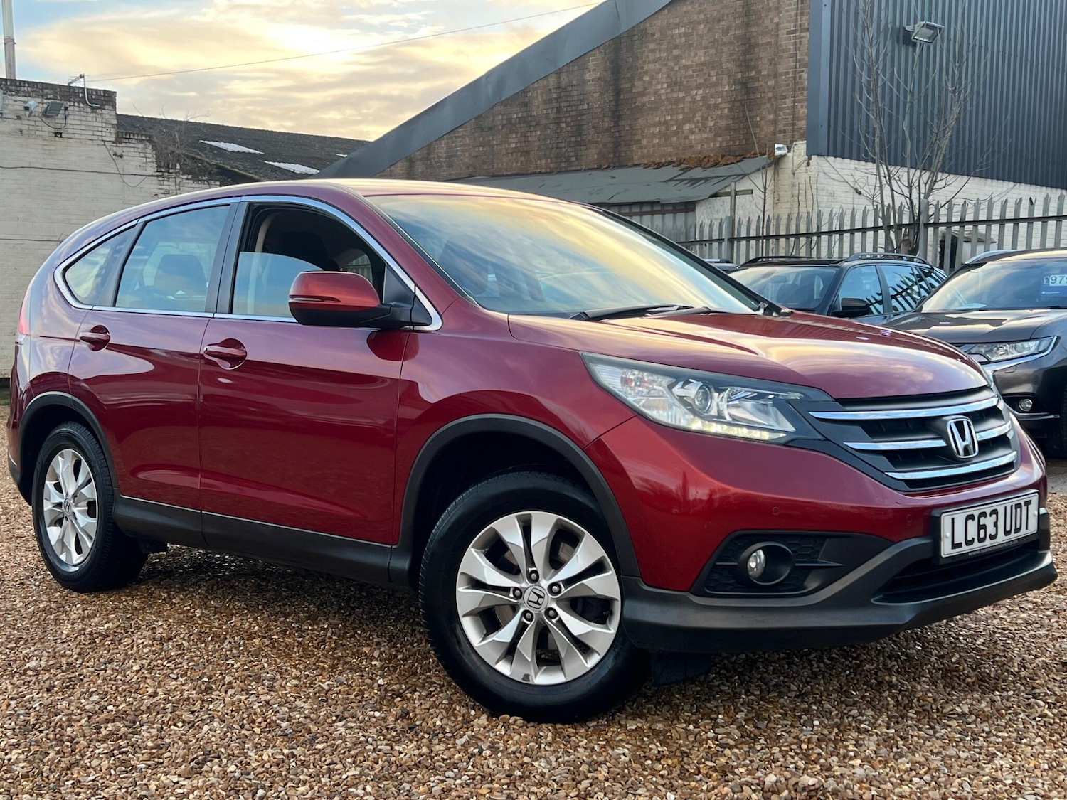 Used Honda CR-V 2013 for sale - 76832163: Photo 2