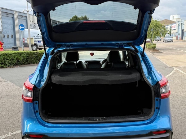 Used Nissan Qashqai 2018 for sale - 75600511: Photo 9