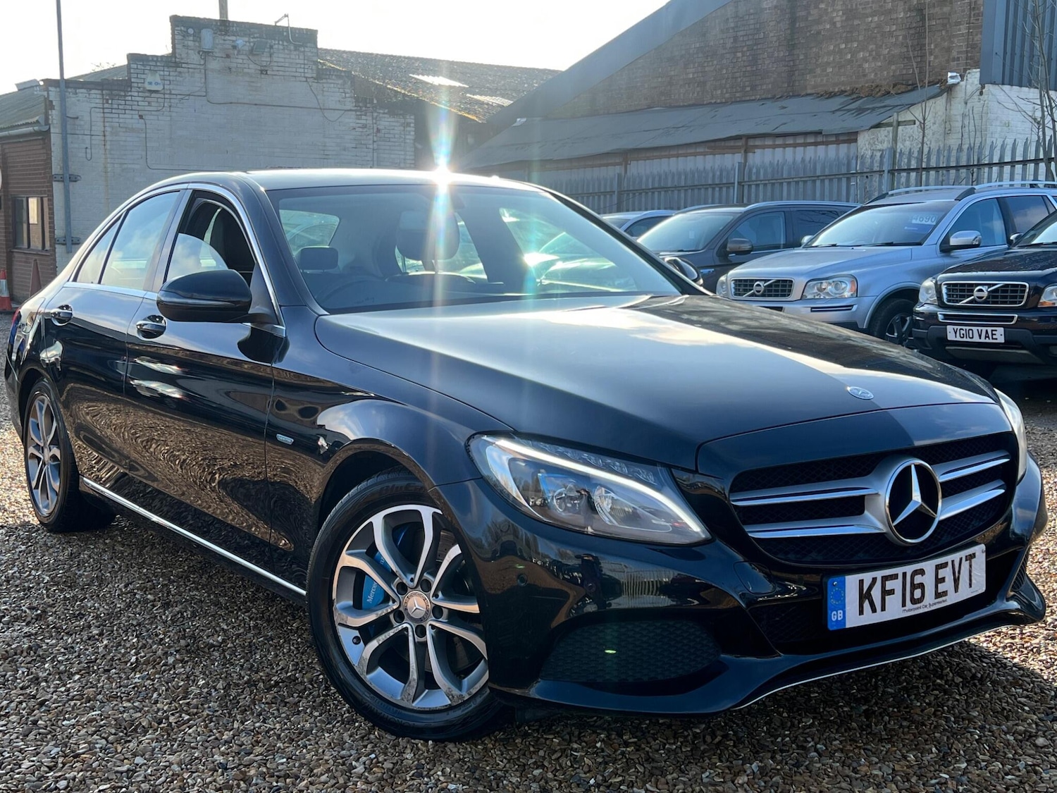 Used Mercedes-Benz C Class 2016 for sale - 77108995: Photo 1