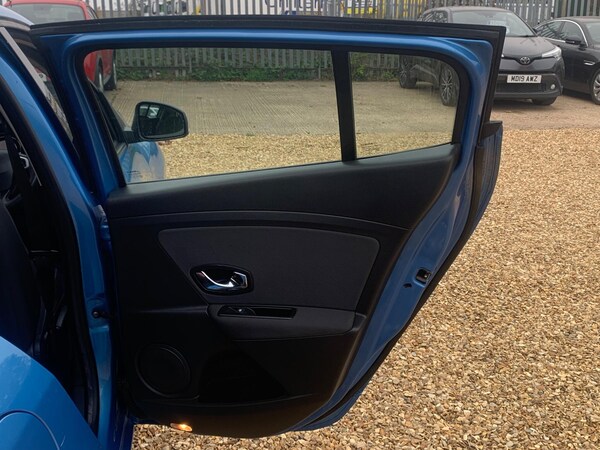 Used Renault Megane 2012 for sale - 76214998: Photo 43