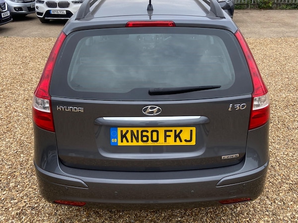 Used Hyundai i30 2010 for sale - 76259985: Photo 13