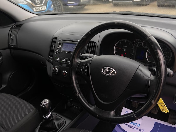 Used Hyundai i30 2010 for sale - 76259985: Photo 29