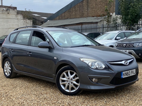Used Hyundai i30 2010 for sale - 76259985: Photo 2