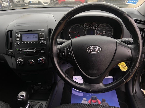 Used Hyundai i30 2010 for sale - 76259985: Photo 31