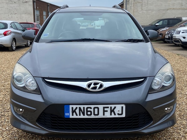 Used Hyundai i30 2010 for sale - 76259985: Photo 4