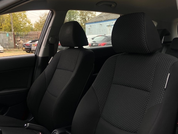 Used Hyundai i30 2010 for sale - 76259985: Photo 50