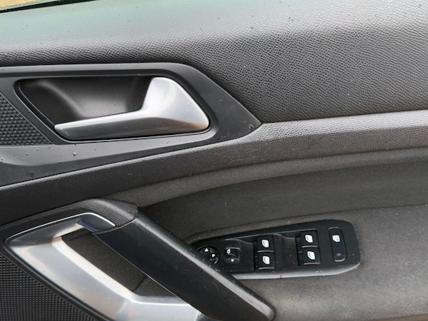 Used Peugeot 308 SW 2015 for sale - 75600315: Photo 28