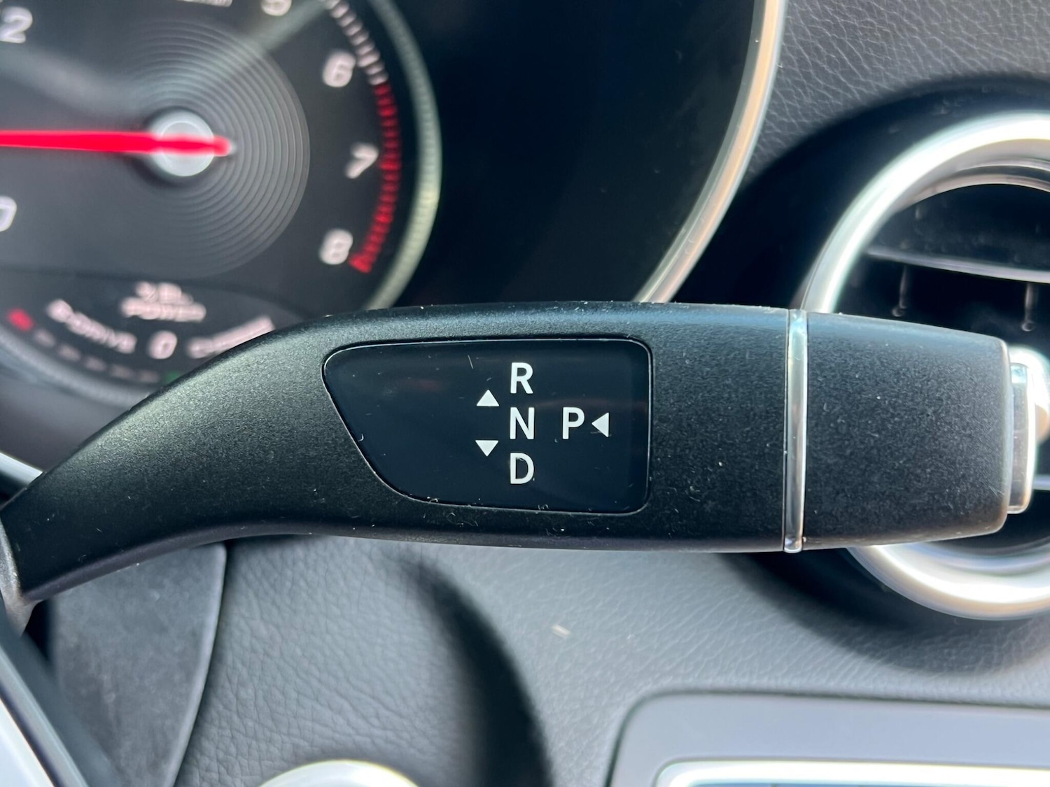 Used Mercedes-Benz C Class 2016 for sale - 77559110: Photo 36