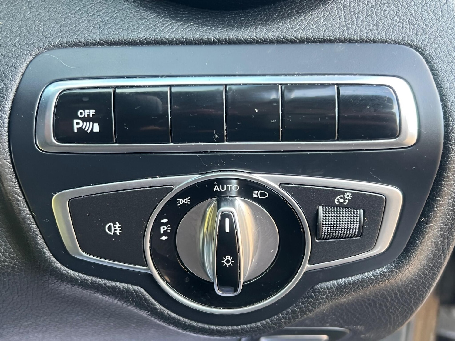 Used Mercedes-Benz C Class 2016 for sale - 77559110: Photo 37