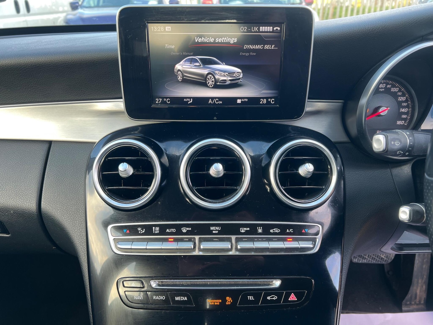 Used Mercedes-Benz C Class 2016 for sale - 77559110: Photo 38