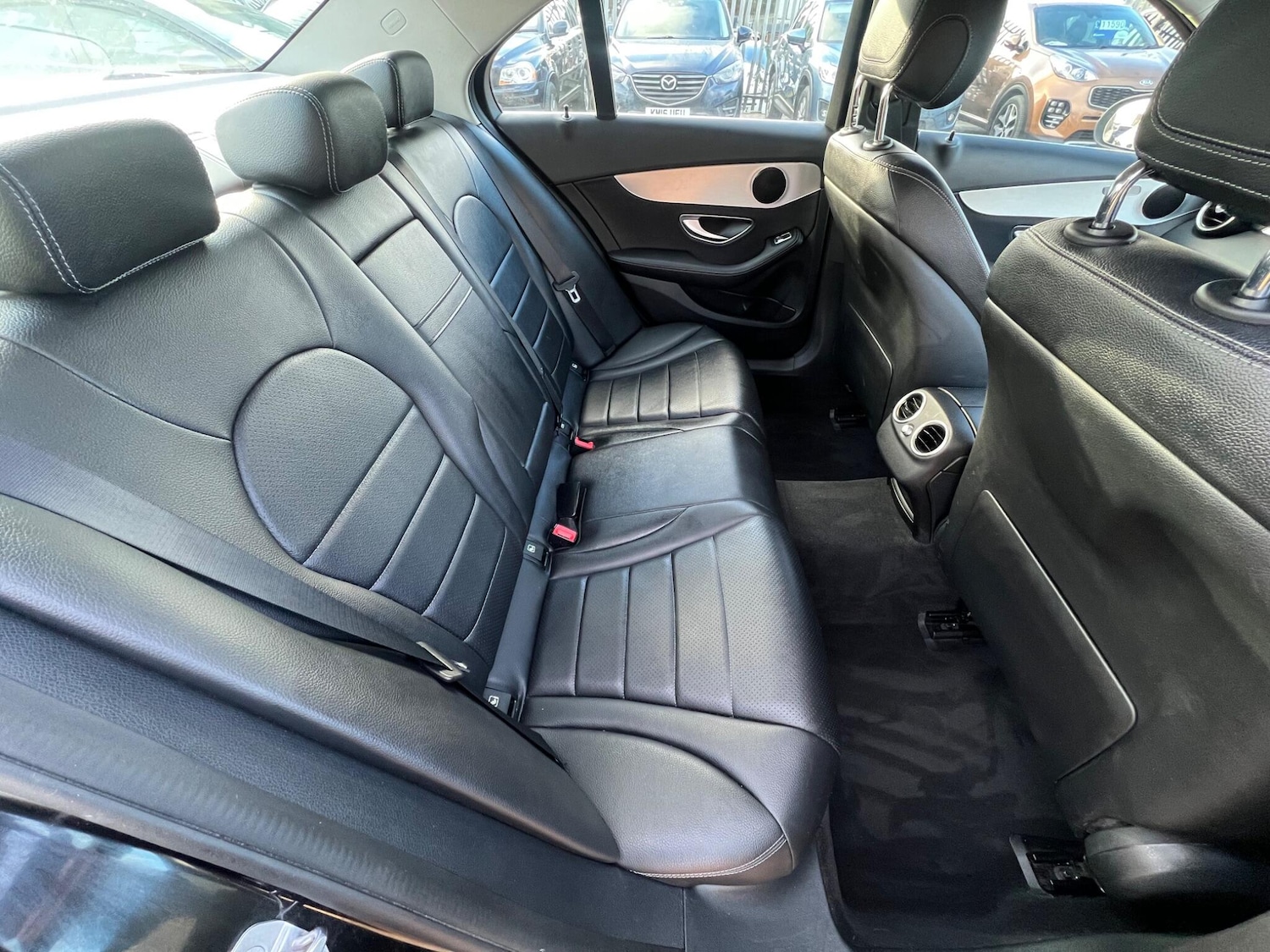 Used Mercedes-Benz C Class 2016 for sale - 77559110: Photo 58