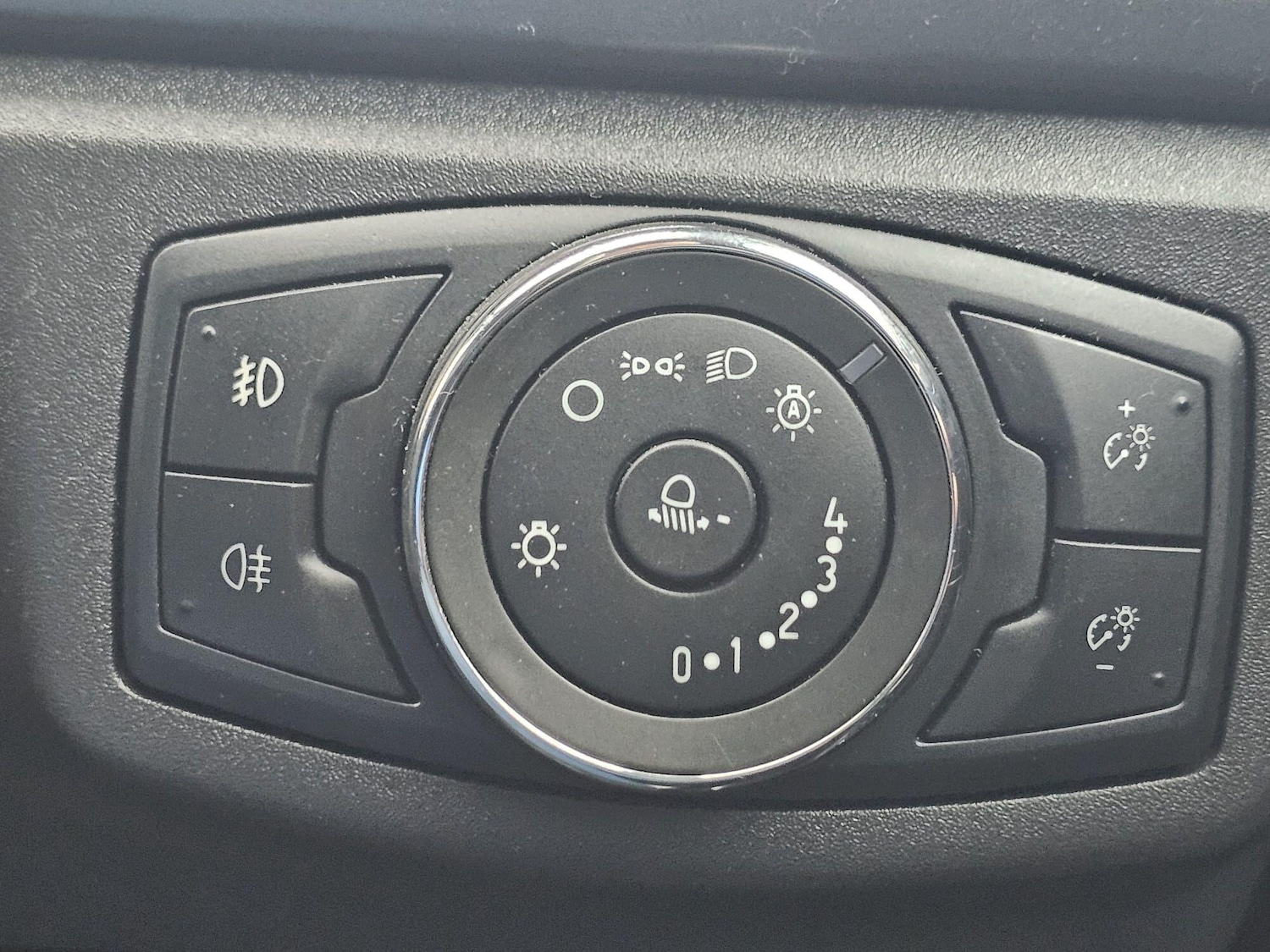 Used Ford Mondeo 2016 for sale - 77425047: Photo 12