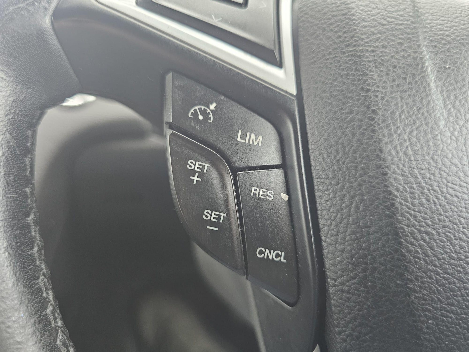 Used Ford Mondeo 2016 for sale - 77425047: Photo 13