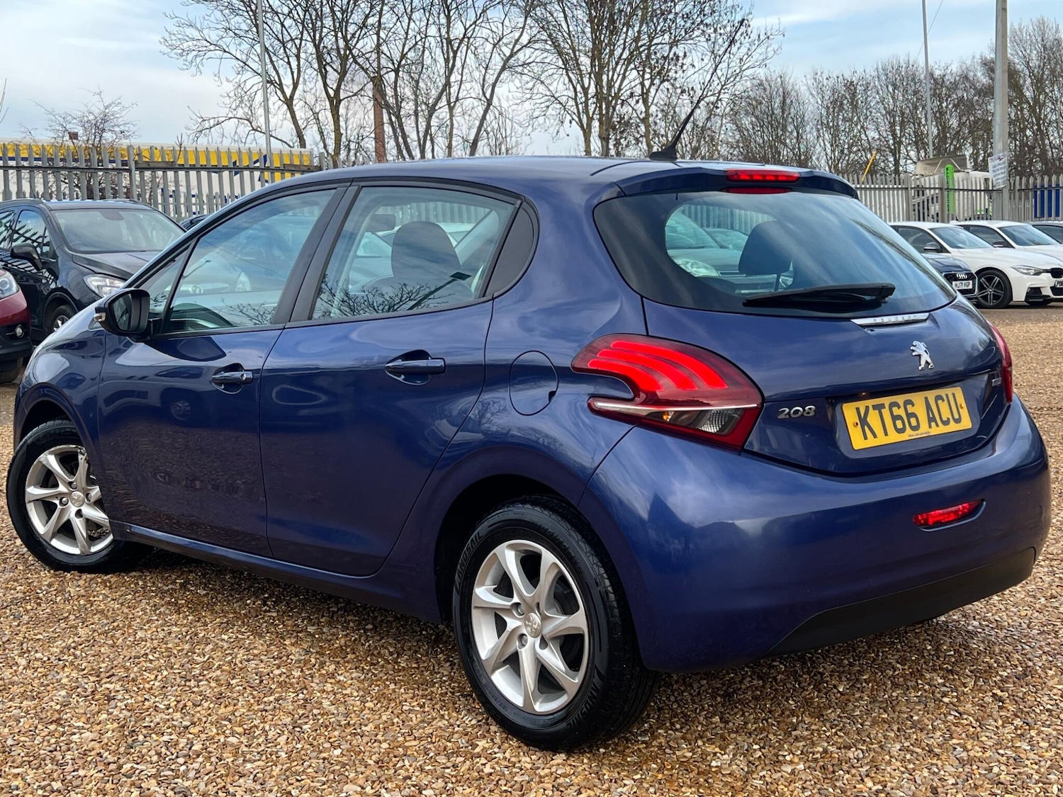 Used Peugeot 208 2017 for sale - 77191166: Photo 15