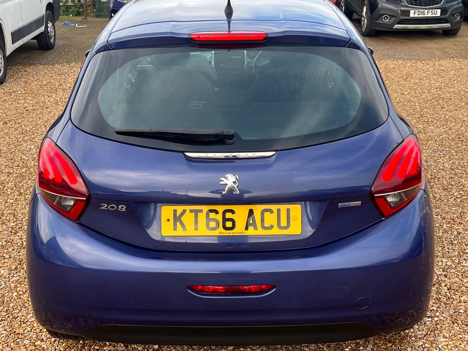 Used Peugeot 208 2017 for sale - 77191166: Photo 19