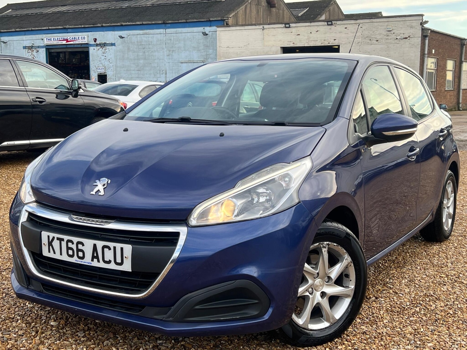 Used Peugeot 208 2017 for sale - 77191166: Photo 3