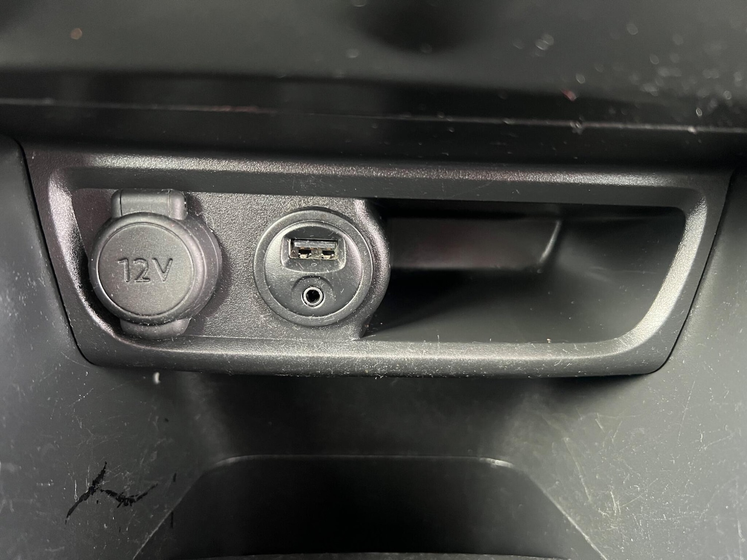 Used Peugeot 208 2017 for sale - 77191166: Photo 47