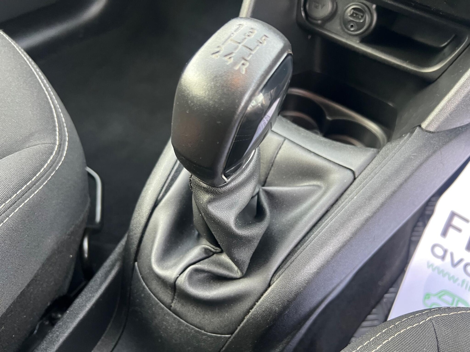 Used Peugeot 208 2017 for sale - 77191166: Photo 49