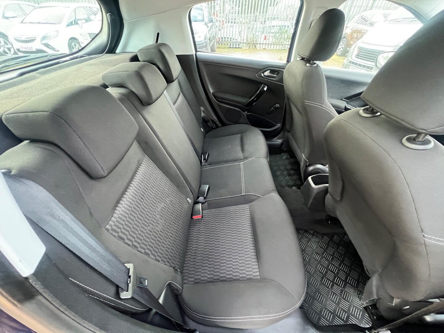 Used Peugeot 208 2017 for sale - 77191166: Photo 54