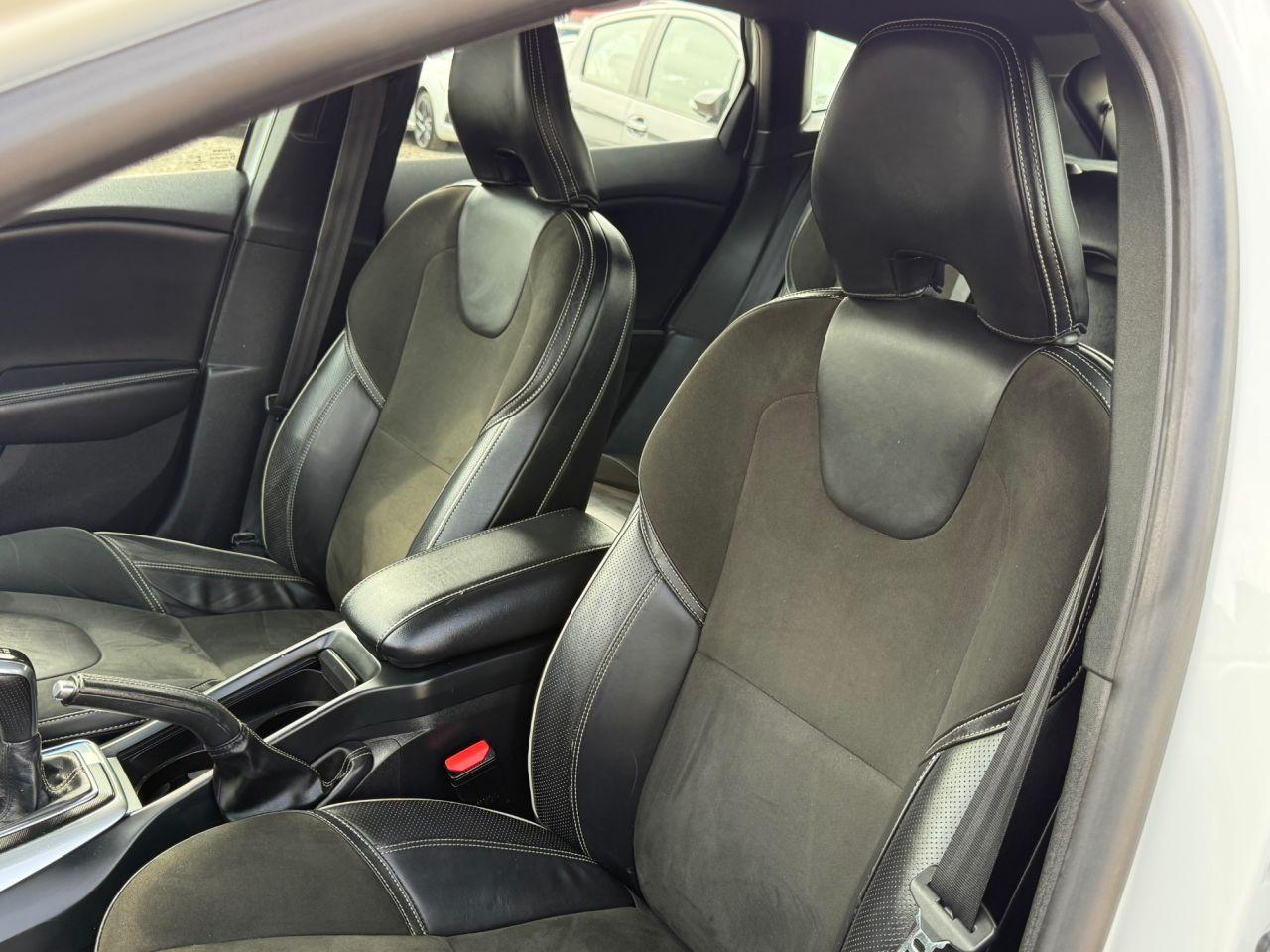 Used Volvo V40 2015 for sale - 76099377: Photo 38