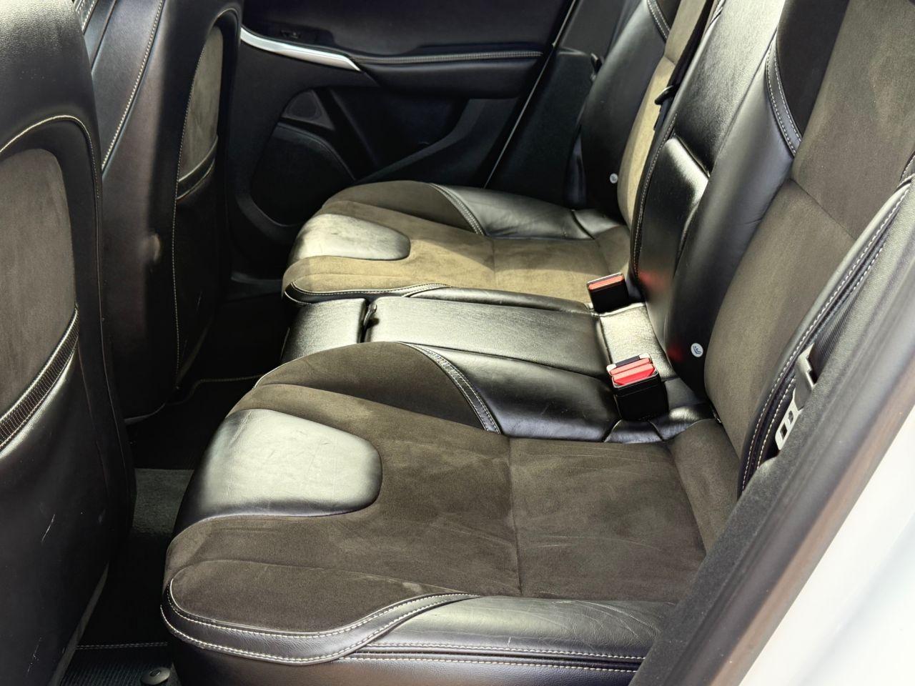 Used Volvo V40 2015 for sale - 76099377: Photo 41