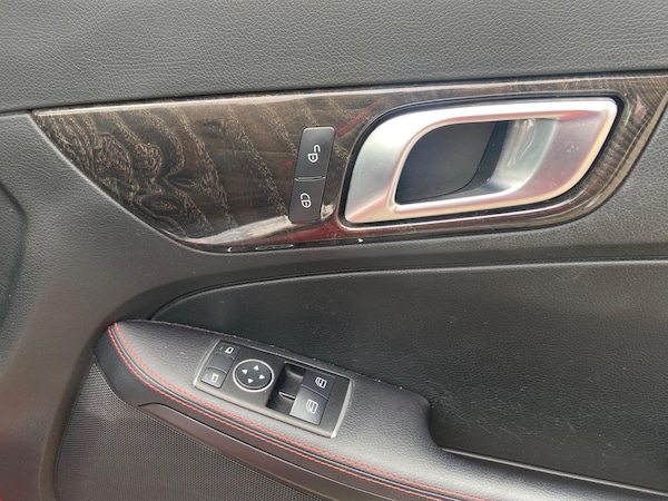 Used Mercedes-Benz SLK 2012 for sale - 75707559: Photo 28