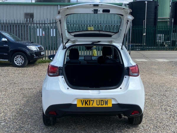 Used Mazda Mazda2 2017 for sale - 75600074: Photo 13