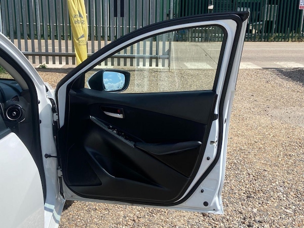 Used Mazda Mazda2 2017 for sale - 75600074: Photo 15