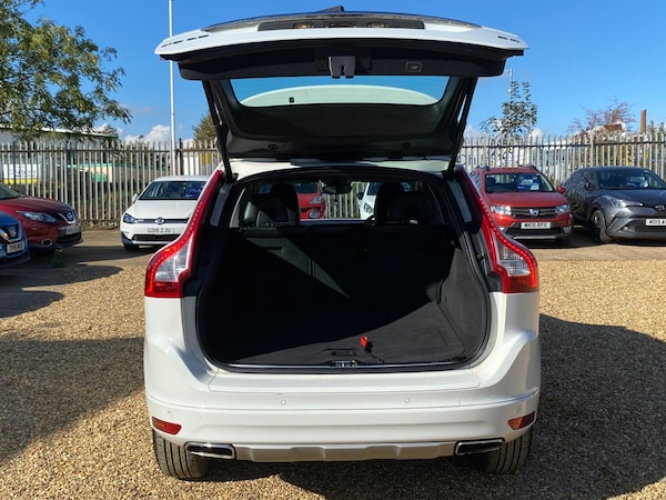Used Volvo XC60 2016 for sale - 76085150: Photo 19