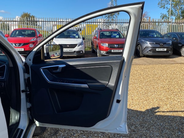 Used Volvo XC60 2016 for sale - 76085150: Photo 23