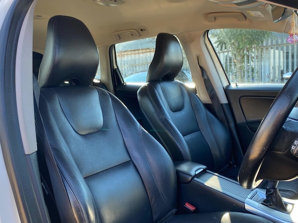 Used Volvo XC60 2016 for sale - 76085150: Photo 25