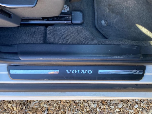 Used Volvo XC60 2016 for sale - 76085150: Photo 26