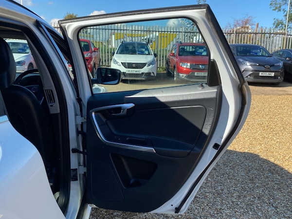 Used Volvo XC60 2016 for sale - 76085150: Photo 53