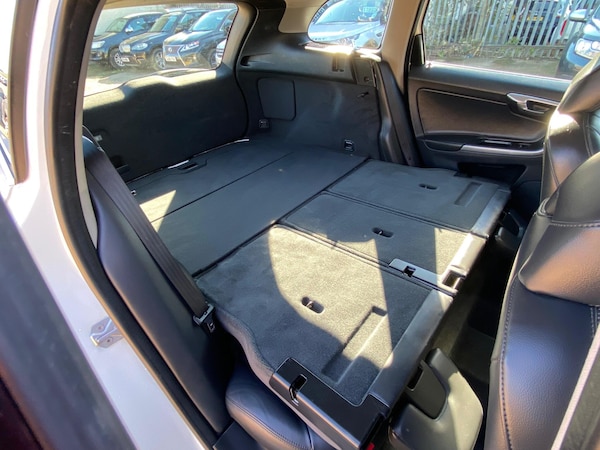 Used Volvo XC60 2016 for sale - 76085150: Photo 60