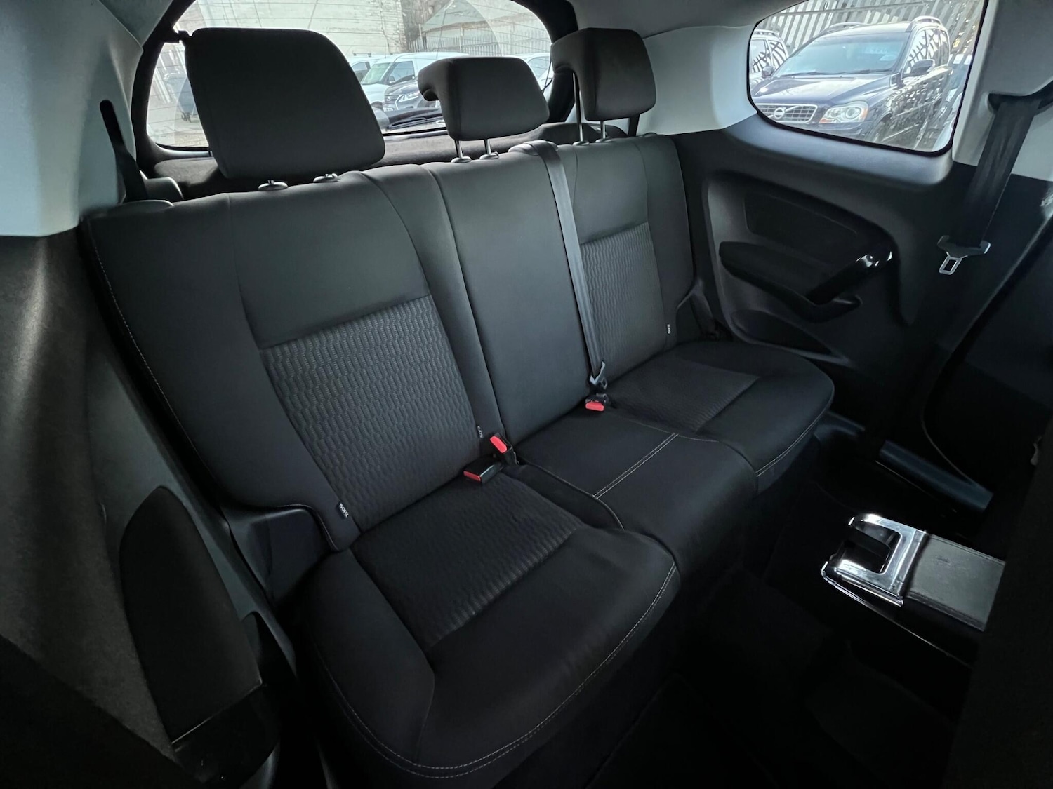 Used Peugeot 208 2015 for sale - 77030000: Photo 49