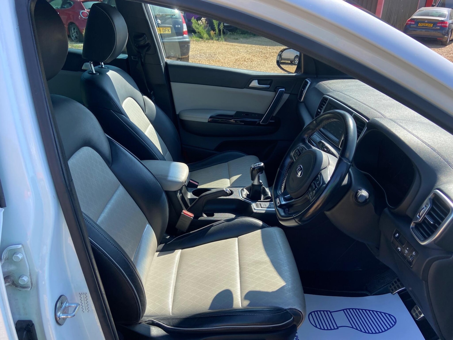 Vehicle 21