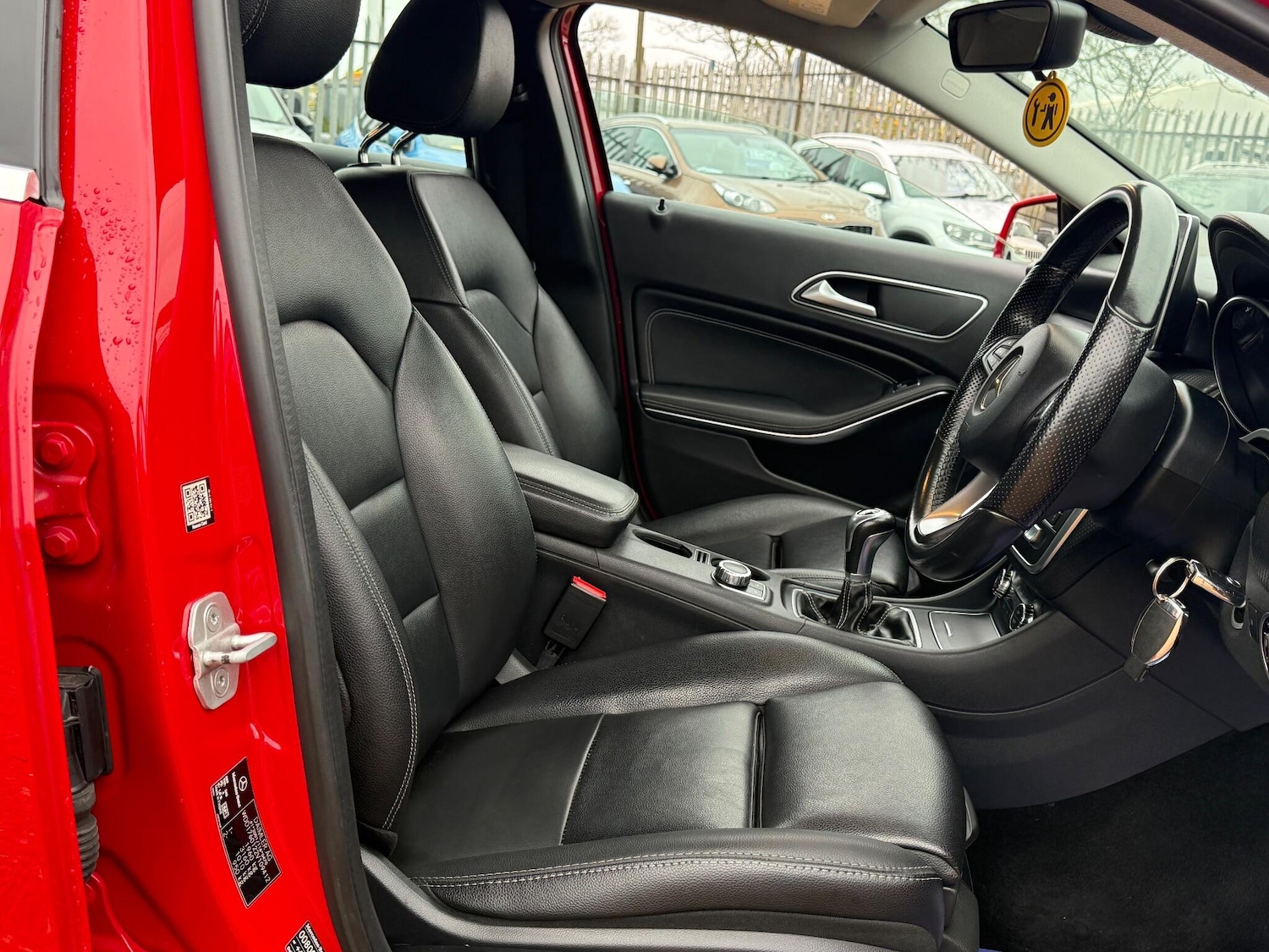 Used Mercedes-Benz A-Class 2015 for sale - 76592693: Photo 21