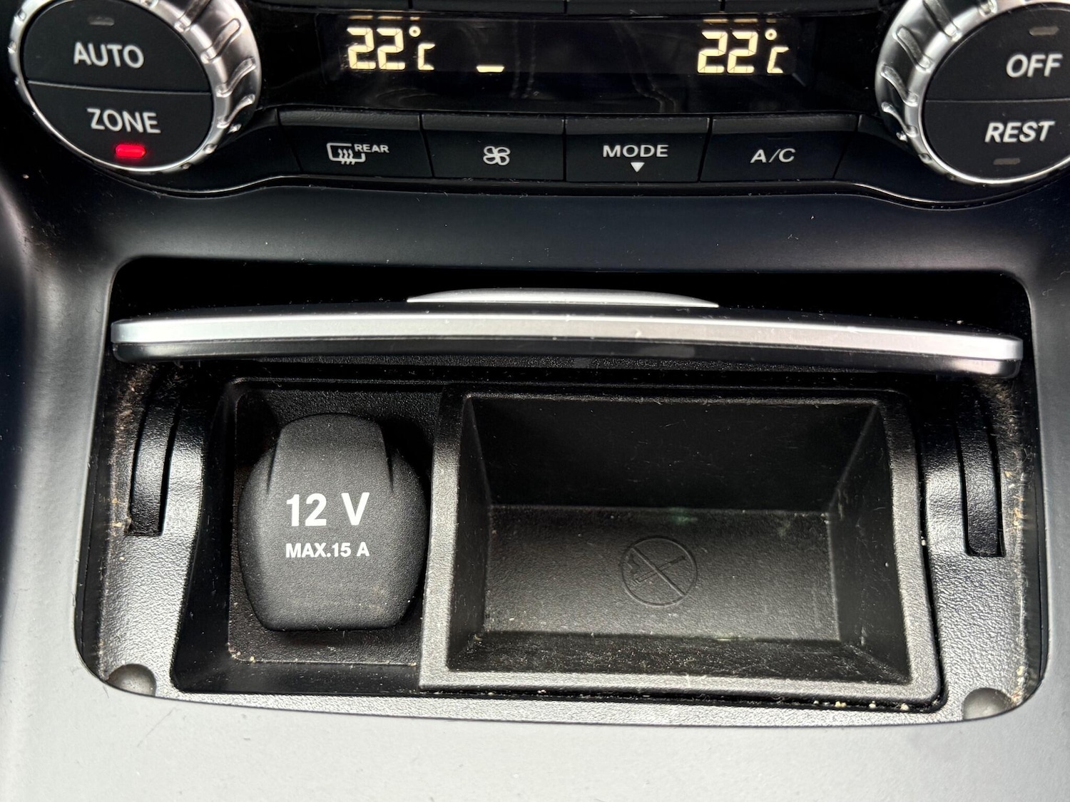 Used Mercedes-Benz A-Class 2015 for sale - 76592693: Photo 32