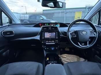Used Toyota Prius 2019 for sale - 74209308: Photo