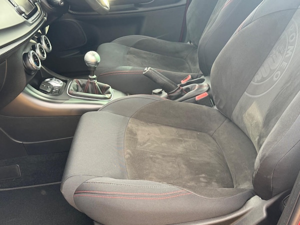 Used Alfa Romeo Giulietta 2015 for sale - 76201164: Photo 39
