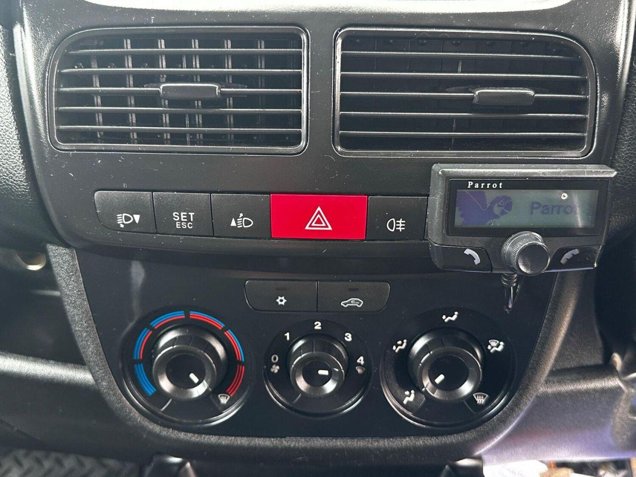 Used Vauxhall Combo 2014 for sale - 76179367: Photo 20