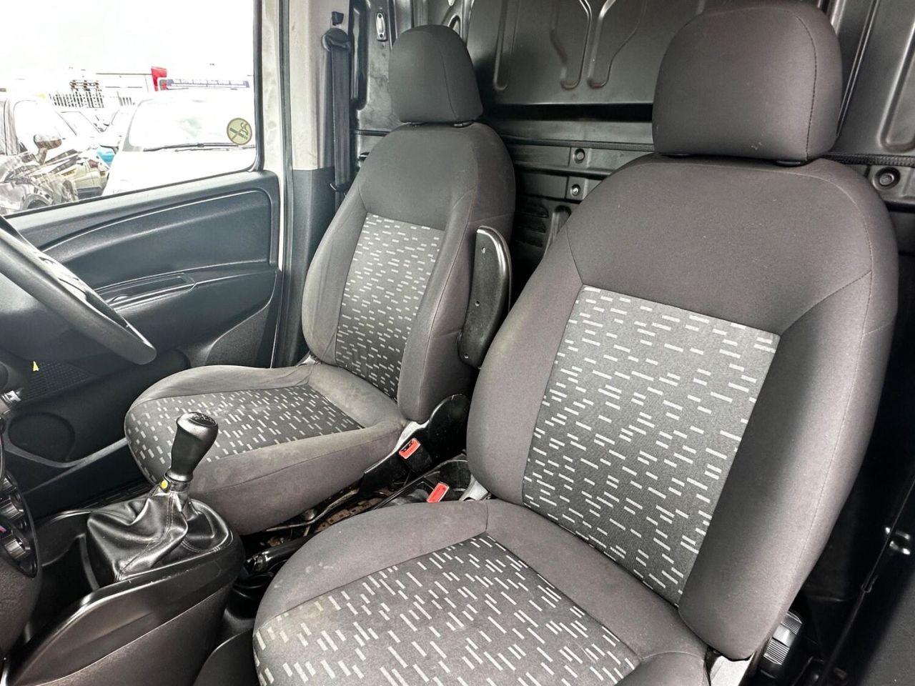 Used Vauxhall Combo 2014 for sale - 76179367: Photo 26