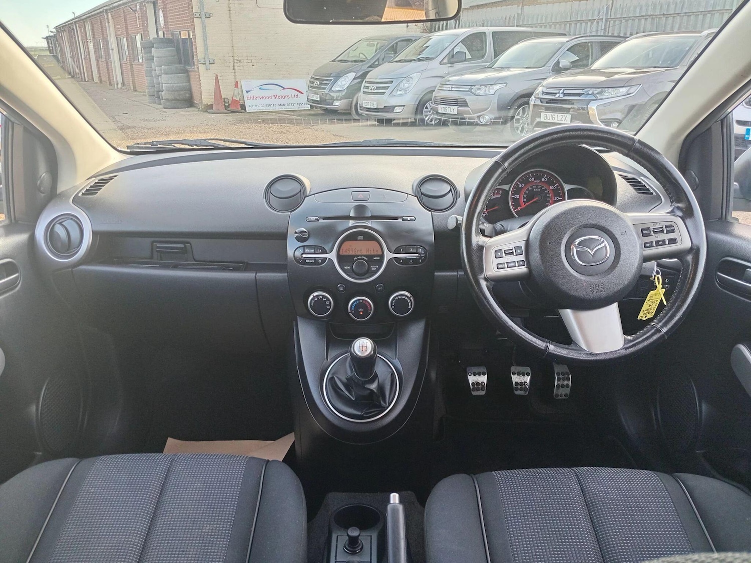 Used Mazda Mazda2 2009 for sale - 77657523: Photo 12